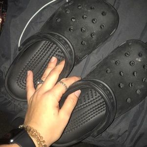 black crocs